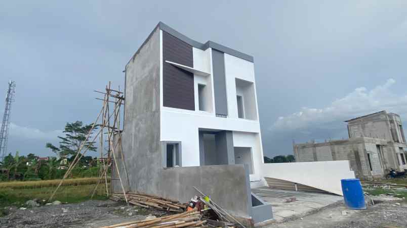 dijual rumah nglinggi klaten selatan klaten