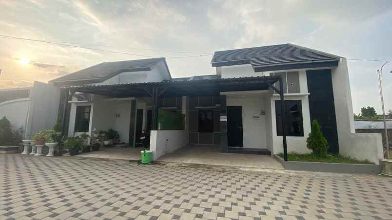 dijual rumah nglinggi klaten selatan klaten
