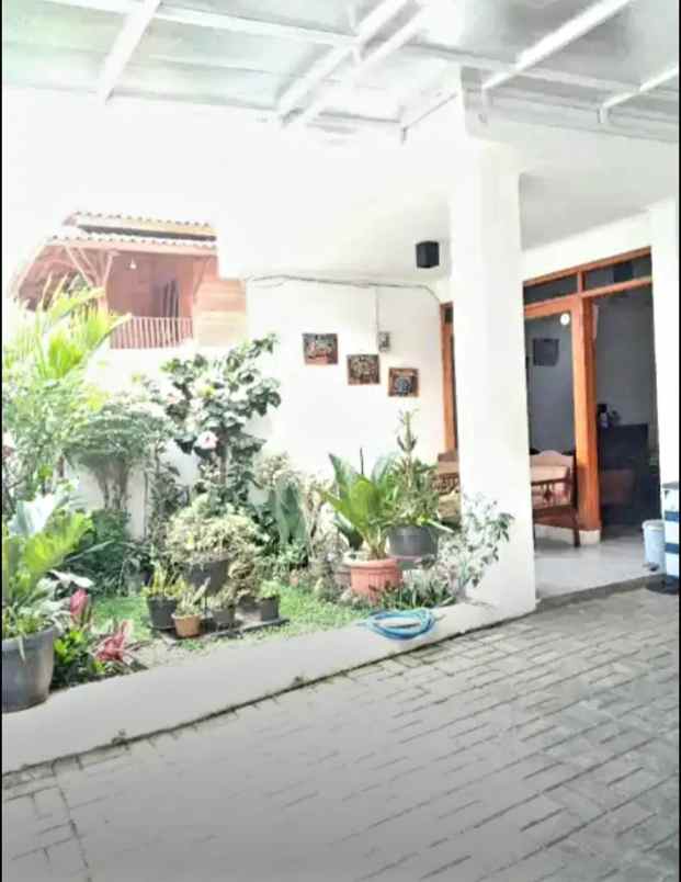 dijual rumah nyaman siap huni di arcamanik bandung