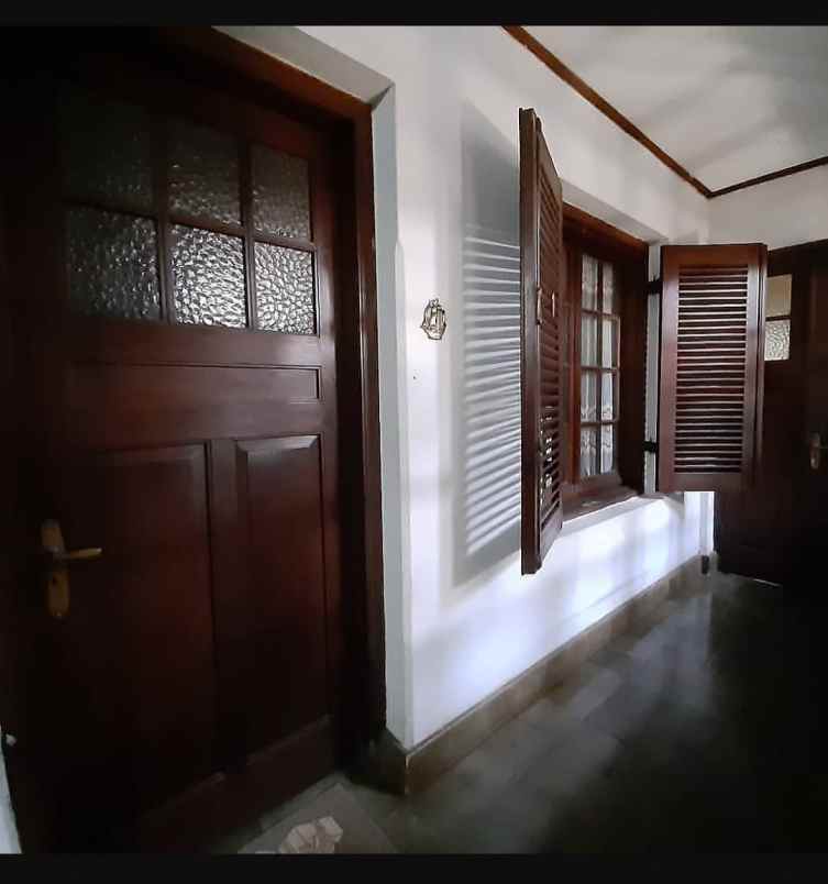 dijual rumah padjajaran
