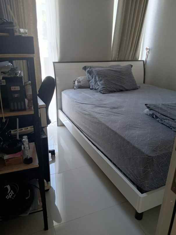 dijual rumah pakuwon city grand island