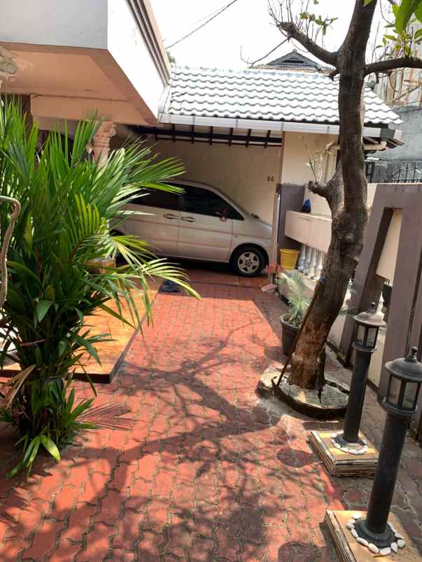 dijual rumah palmerah