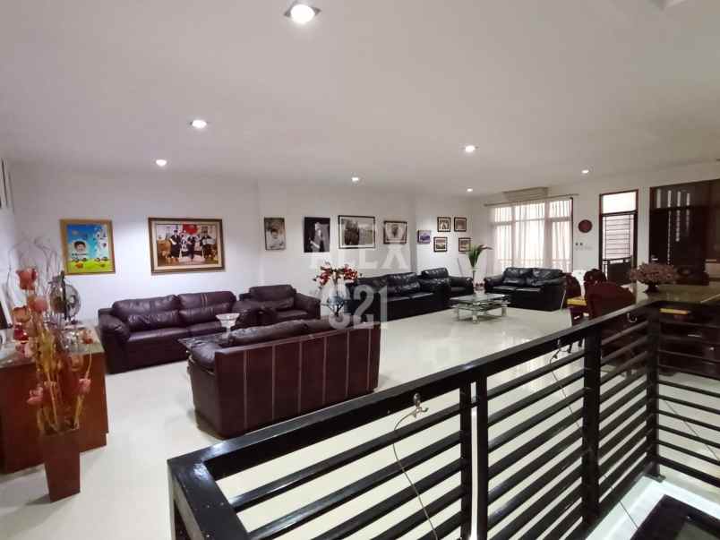 dijual rumah palmerah jakarta pusat