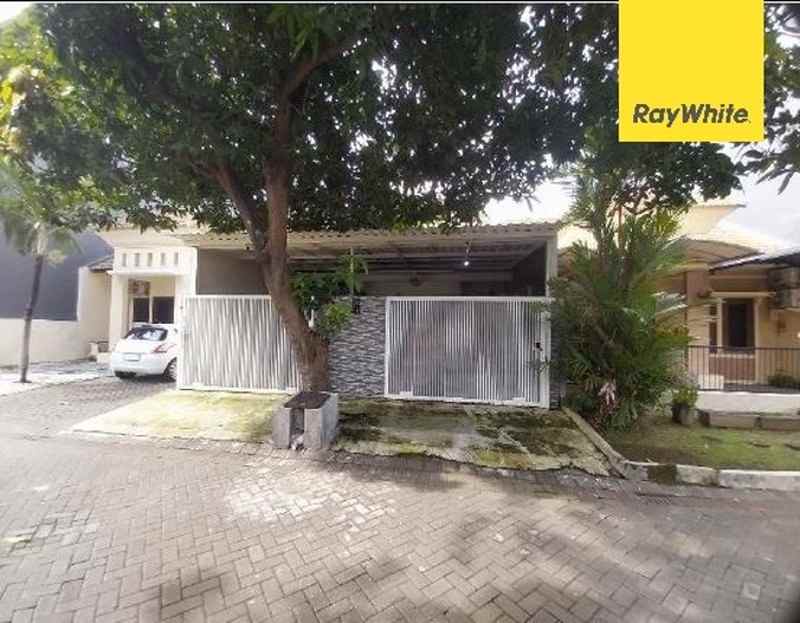 dijual rumah pantai mentari