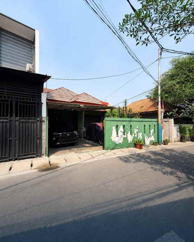 dijual rumah pejaten timur