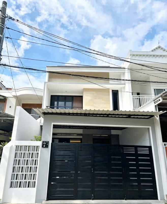 dijual rumah penggilingan