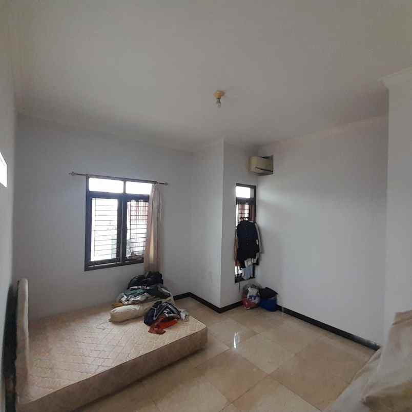 dijual rumah perumahan bekasi jaya