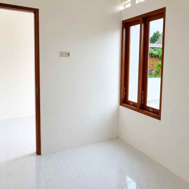 dijual rumah perumahan bendan