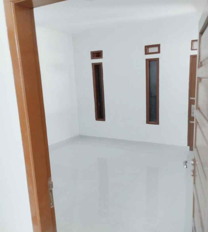 dijual rumah perumahan citra bumi