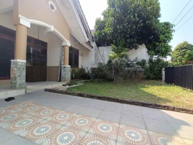 dijual rumah perumahan duta harapan