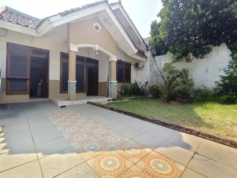 dijual rumah perumahan duta harapan