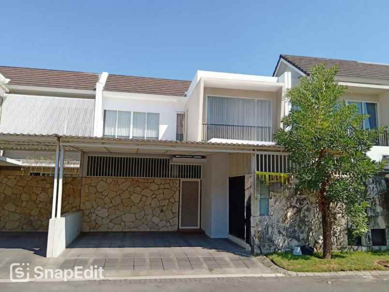 dijual rumah perumahan forest mansion