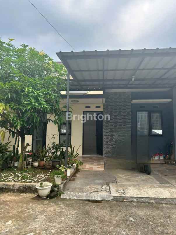 dijual rumah perumahan kencana village