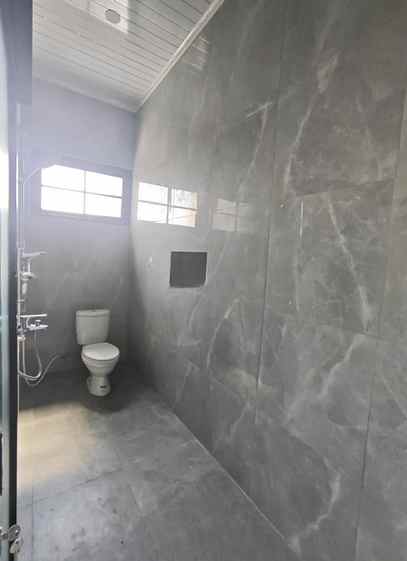 dijual rumah perumahan kepuh permai