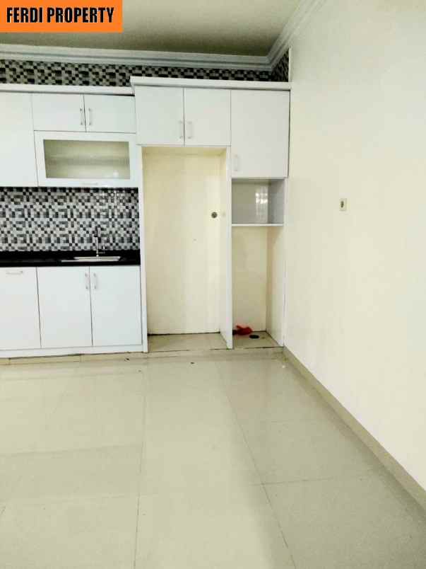 dijual rumah perumahan legenda wisata