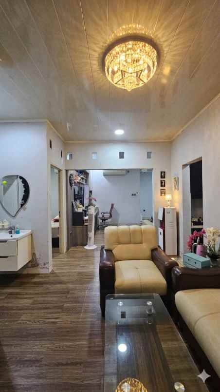 dijual rumah perumahan metland menteng