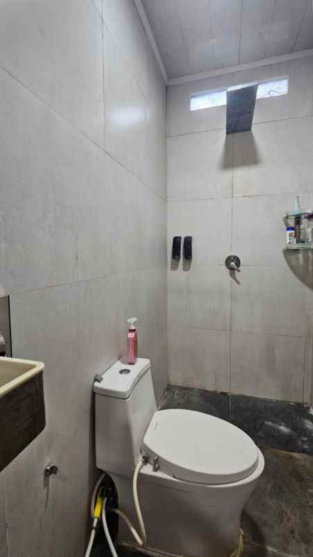 dijual rumah perumahan metland menteng