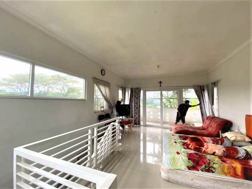 dijual rumah perumahan pakuan hill
