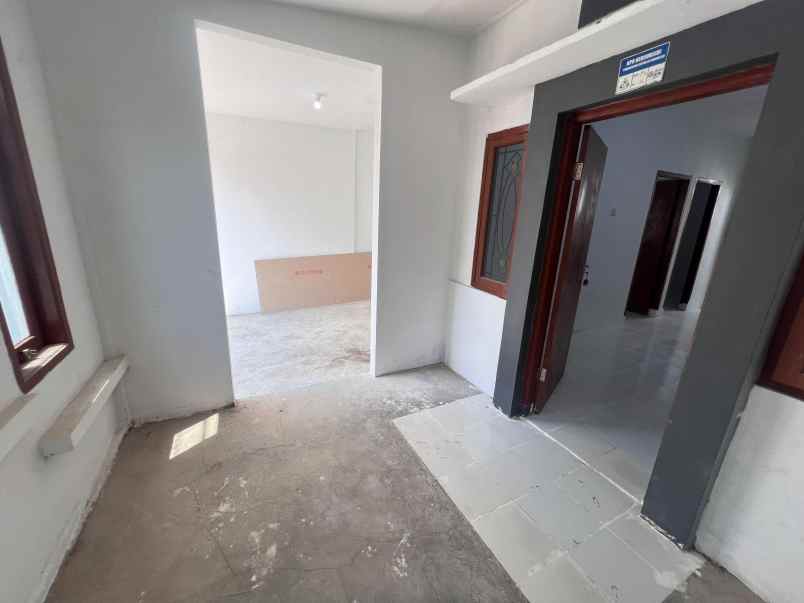 dijual rumah perumahan taman firdaus