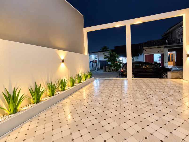 dijual rumah perumahan villa indah