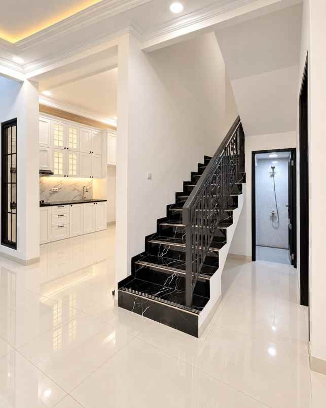 dijual rumah pondok bambu