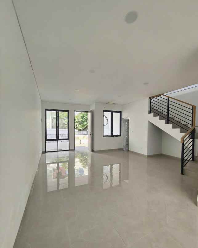 dijual rumah pondok bambu jakarta timur