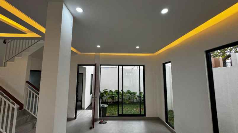 dijual rumah pondok cabe ilir