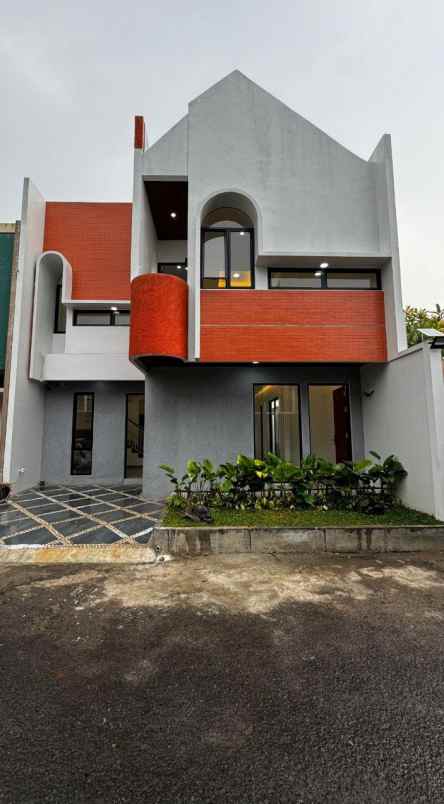 dijual rumah pondok cabe ilir