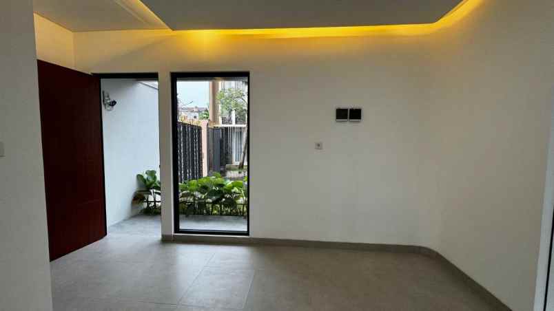 dijual rumah pondok cabe ilir