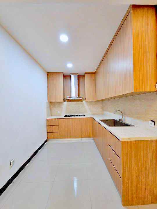 dijual rumah pondok indah