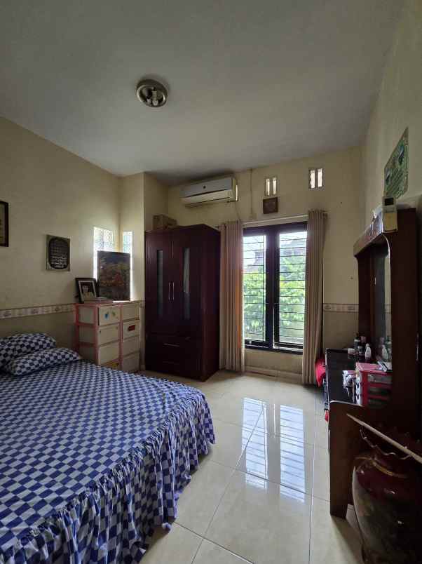 dijual rumah pondok kelapa