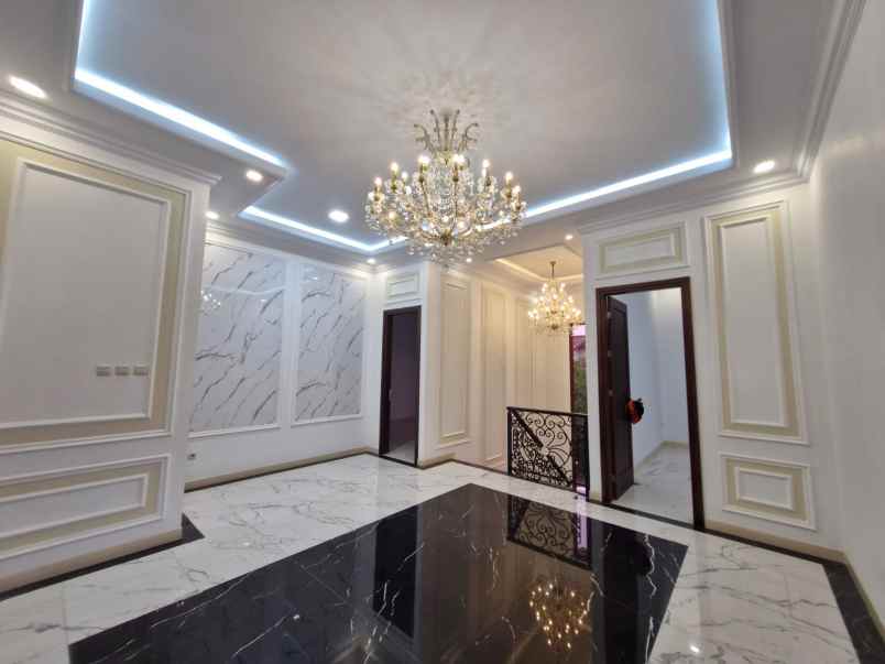 dijual rumah pondok kelapa