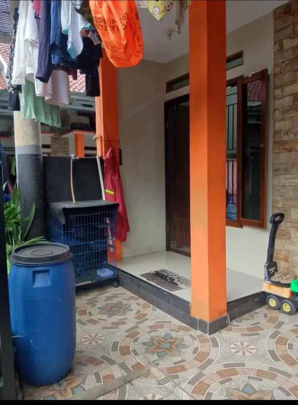 dijual rumah pondok terong