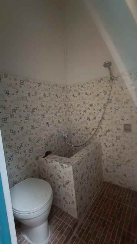 dijual rumah pondok ungu permai