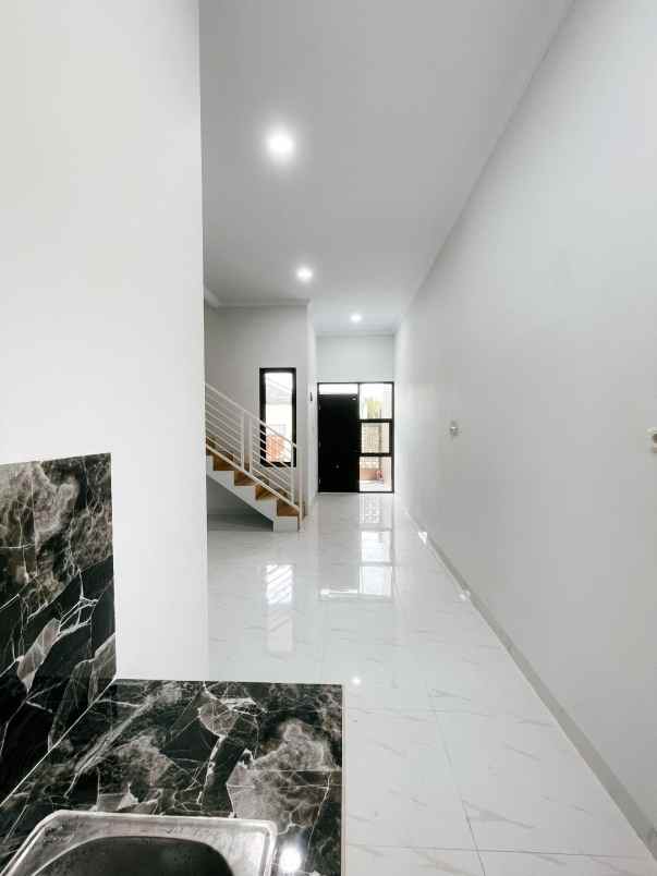 dijual rumah pondok ungu permai sektor