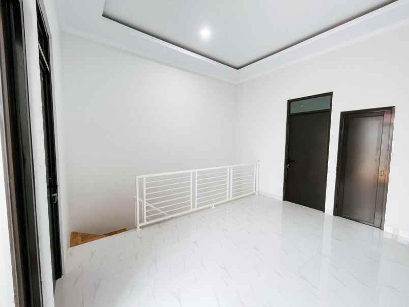 dijual rumah pondok ungu permai sektor