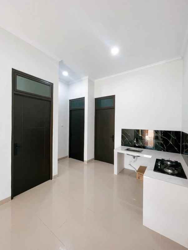 dijual rumah pondok ungu permai sektor