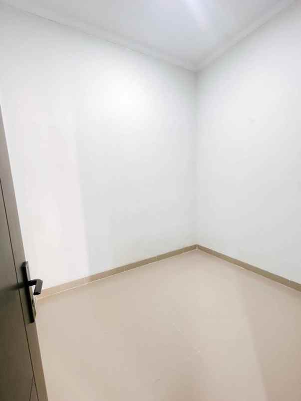 dijual rumah pondok ungu permai sektor