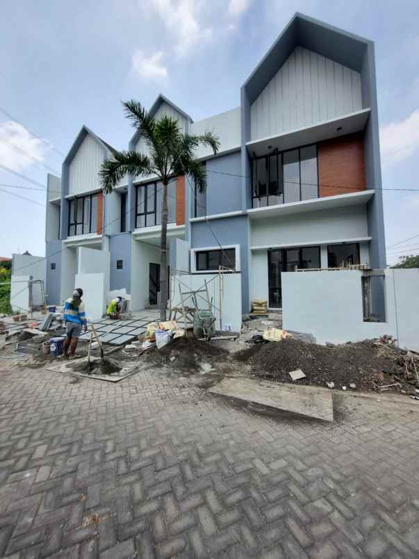 dijual rumah prapen