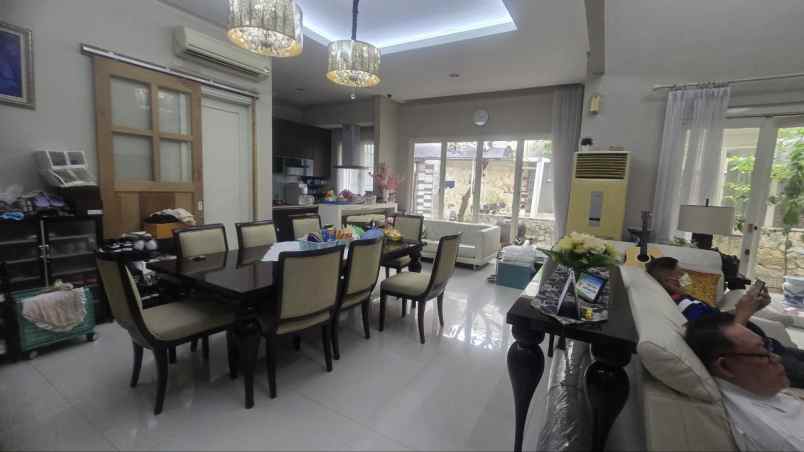 dijual rumah puri galaxy