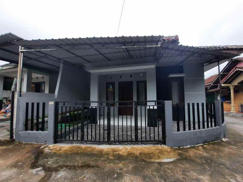 dijual rumah purwomartani
