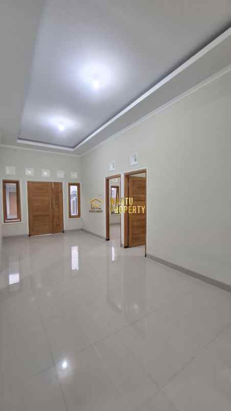 dijual rumah purwomartani kalasan