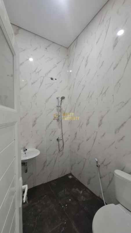 dijual rumah purwomartani kec kalasan