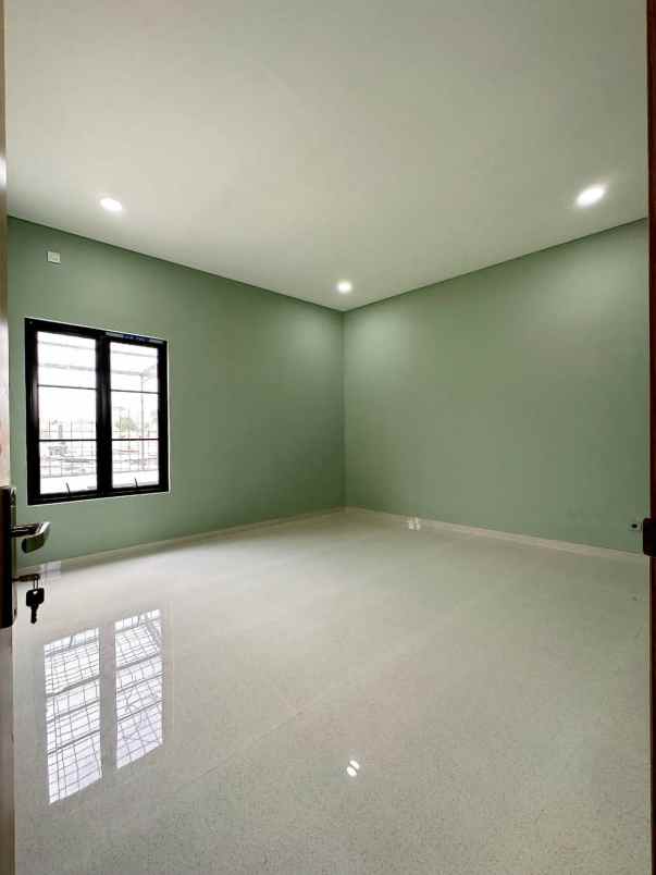 dijual rumah raden inten jakarta timur