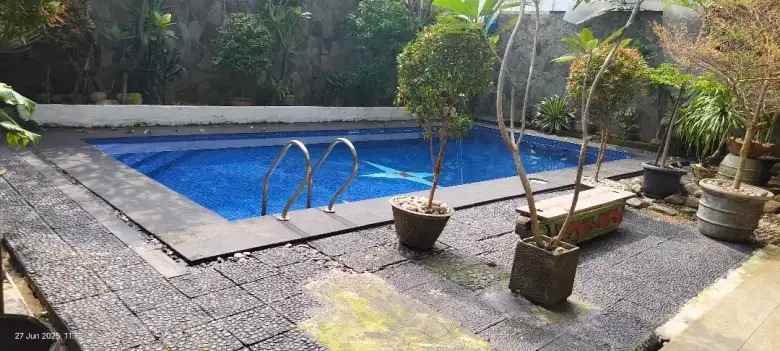 dijual rumah ragunan
