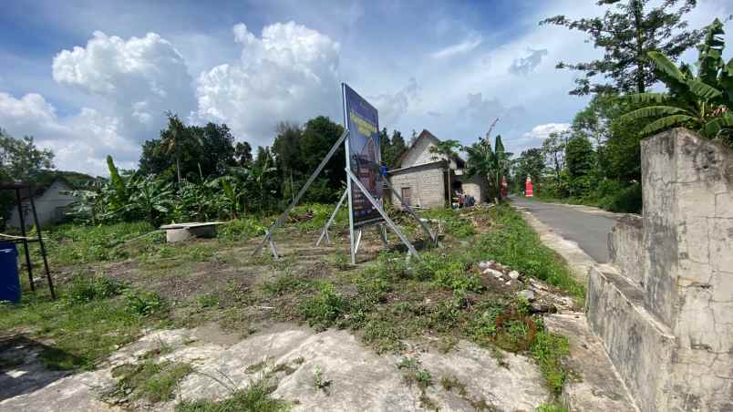dijual rumah randusari prambanan klaten
