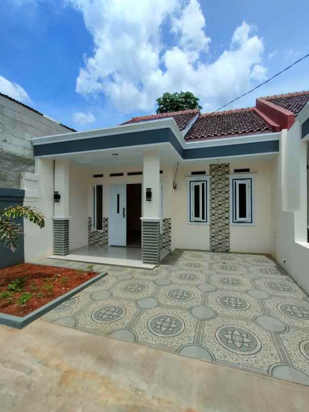 dijual rumah rangkapan jaya depok