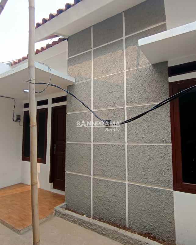 dijual rumah rangkapan jaya depok