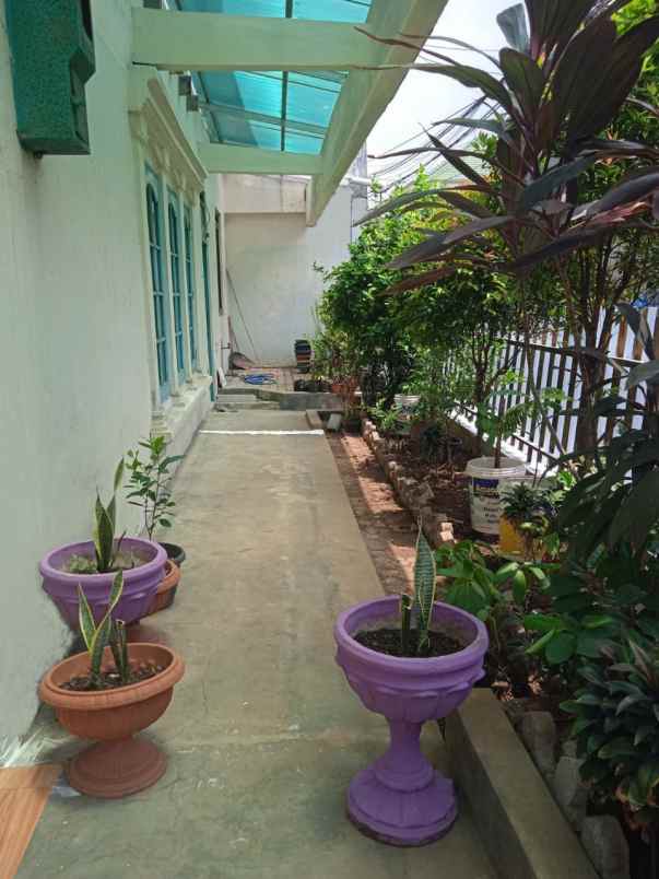 dijual rumah rawamangun
