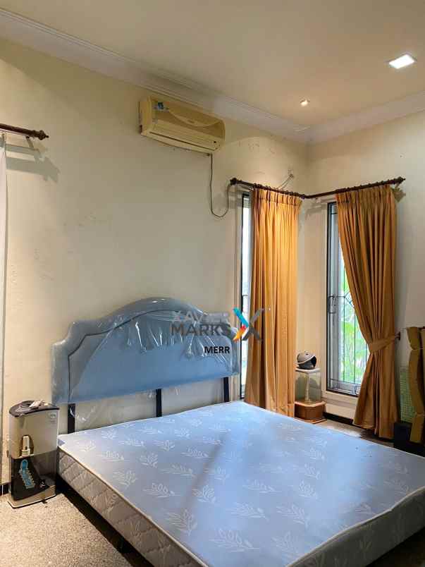 dijual rumah regency 21 terawat siap huni 2 lantai